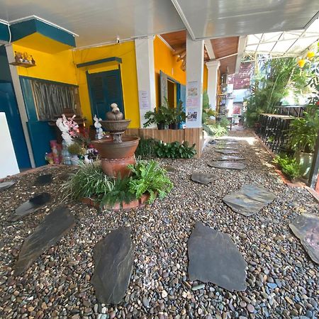 Luang Prabang Hostel Exteriör bild